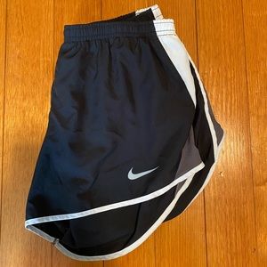 NWOT Nike running shorts